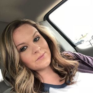 Meet your Posher, Essie